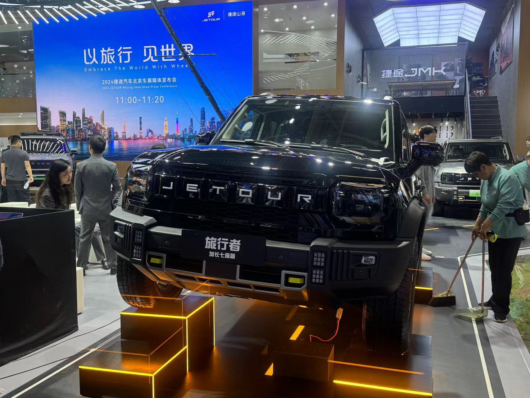 Exclusive from the 2024 Beijing Auto Show: Jetour Introduces Extended Seven-Seater Version for Jetour T2 Traveller!