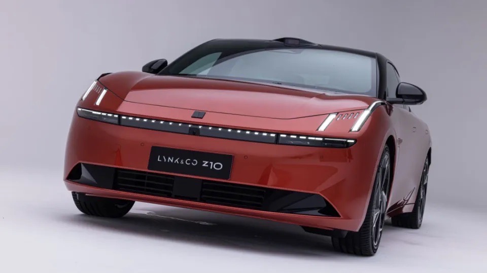 LOOKING FORWARD IN AUGUST: LYNK & CO’s FIRST PURE ELECTRIC SEDAN set to open bookings this month!